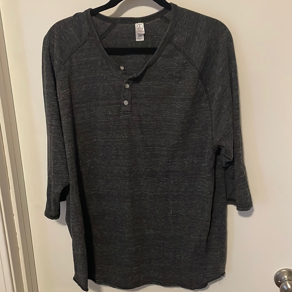 Gray 3/4 sleeve Henley